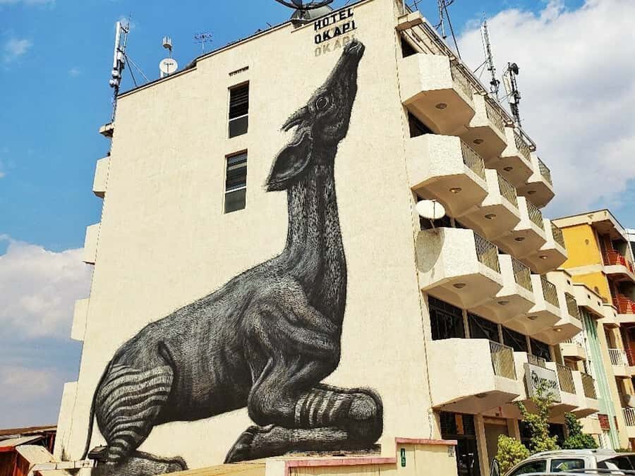 Kigali: City Sightseeing Tour with Lunch - Kigali in 7 hours: how you actually make sense of the capital