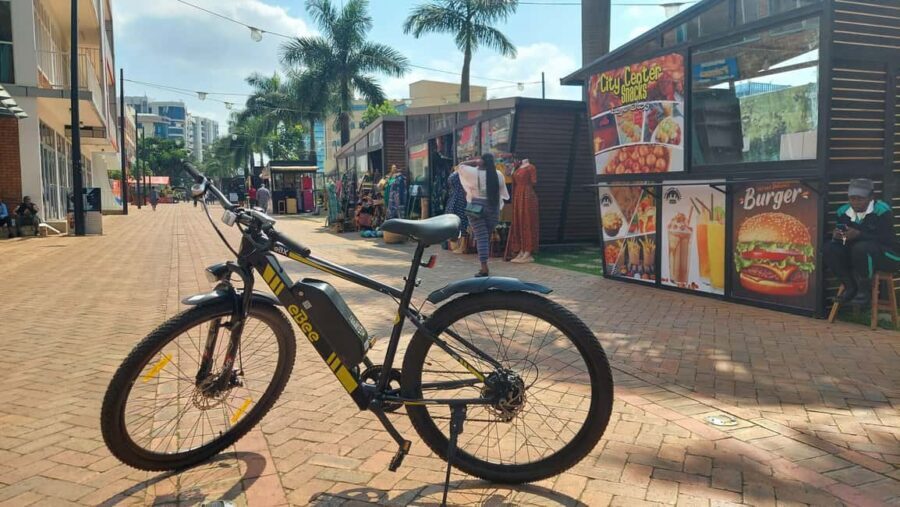 Kigali E-Bike City Tour with Breakfast - Mid-Tour Breakfast: Hummus, Falafel, and Enough Energy to Keep Going
