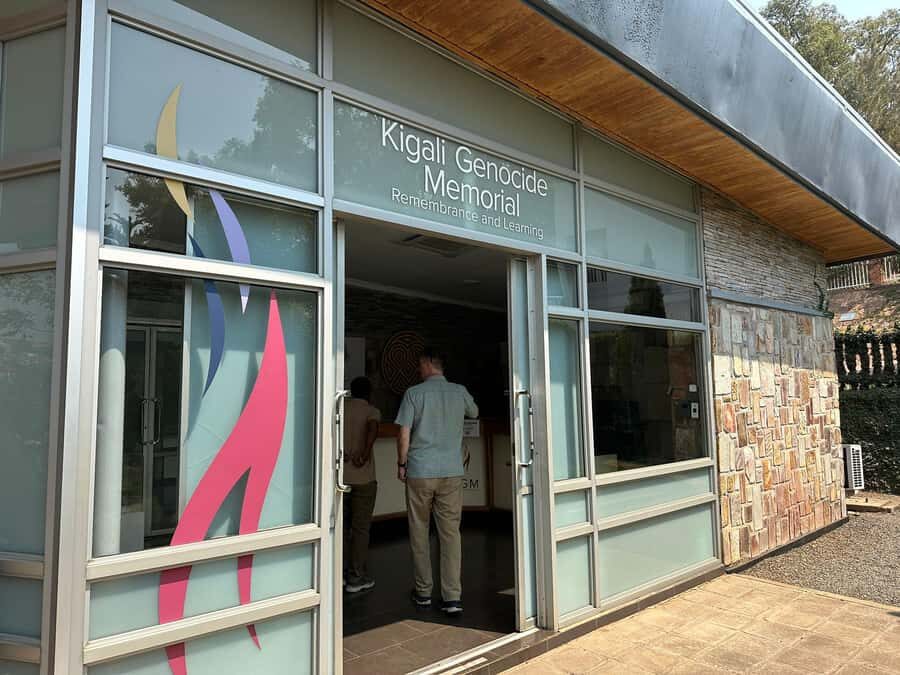 Kigali: luxury City Tour with Hotel Pickup and Drop-off - Kimironko Market: Shopping Time That Feels Like Local Life