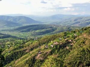 Kigali: Mount Kigali and Cultural Village Tour with Snacks - The Climb Up Mount Kigali: Moderate, With Real-World Breaks