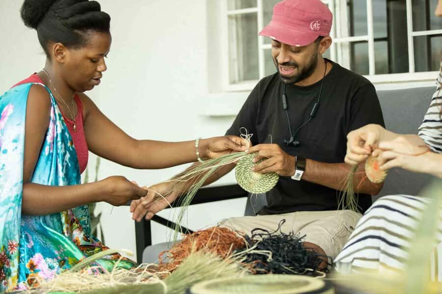 Kigali: Traditional Basket Weaving in a Garden - What you can make in 2 hours (and why small matters)