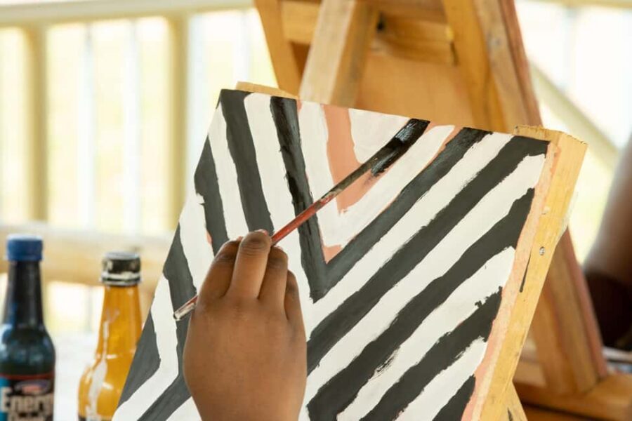 Kigali:Traditional Imigongo Painting with an Incredible View - Mountain Rebero views and the feel of the session