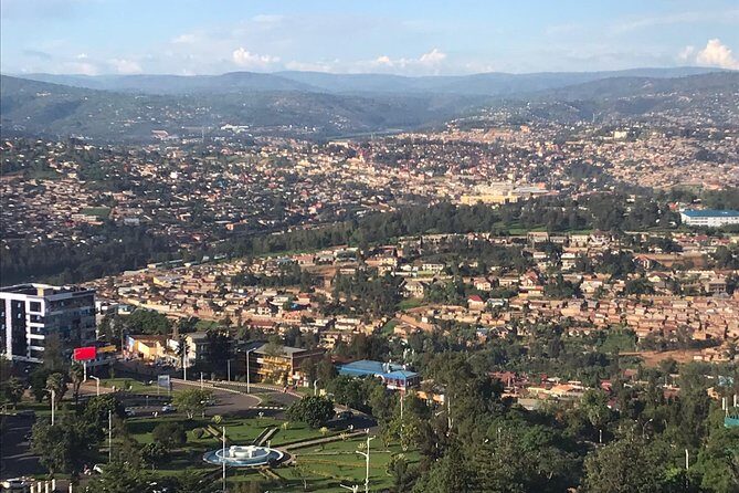 Mount Kabuye Hiking - Lake Burera and Lake Ruhondo: the views that set expectations