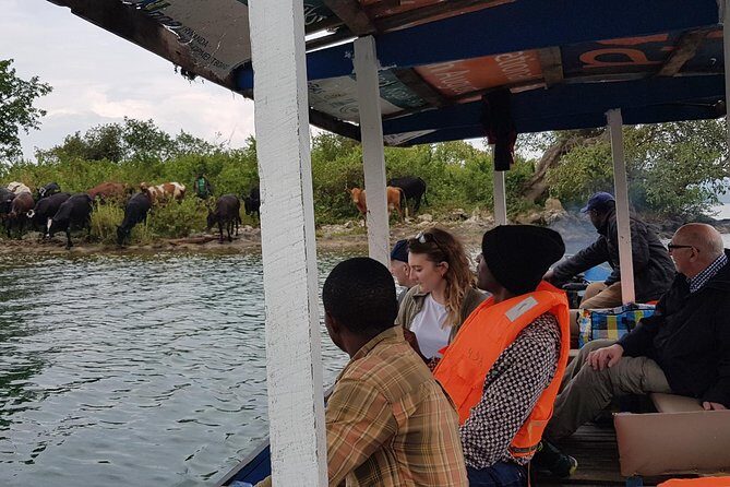 One-day Kivu Lake Adventure - The Kigali-to-Kivu drive: part tour, part real Rwanda
